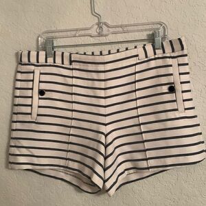 Dalia Striped Nautical Shorts Size 10